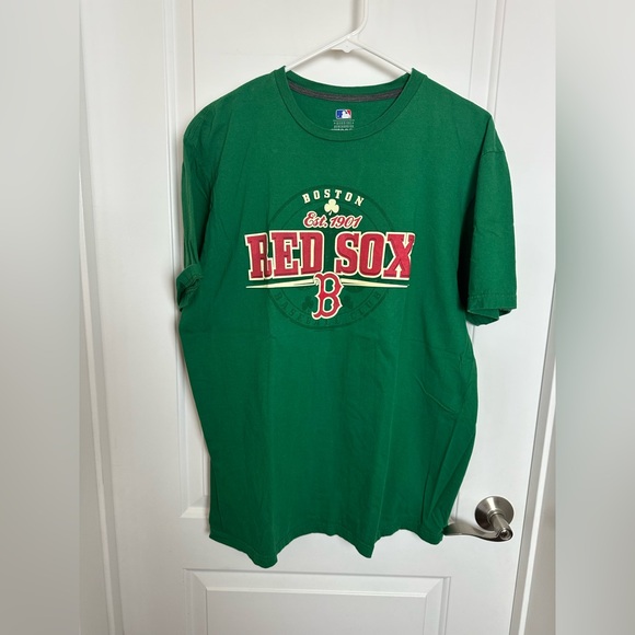 Boston Red Sox Baseball Club Green Irish Shamrock T-Shirt Size XL - Picture 2 of 4